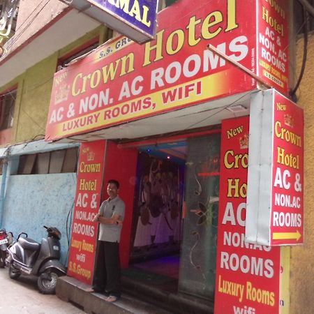New Crown Hotel 印多尔 外观 照片